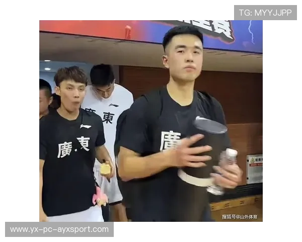 CBA焦泊乔对抗训练强度提升：助力未来篮球巨星的崛起