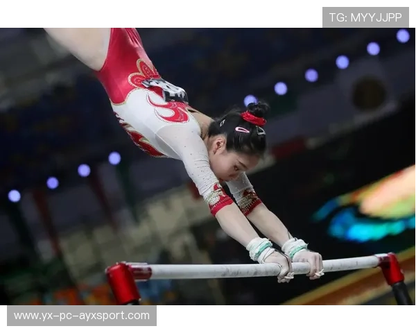 体操高低杠无缝连招如艺术作品